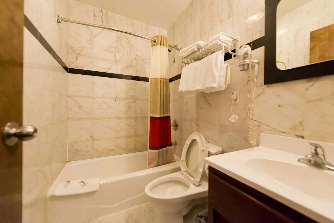 Super Lake Hotel New York Bagian luar foto